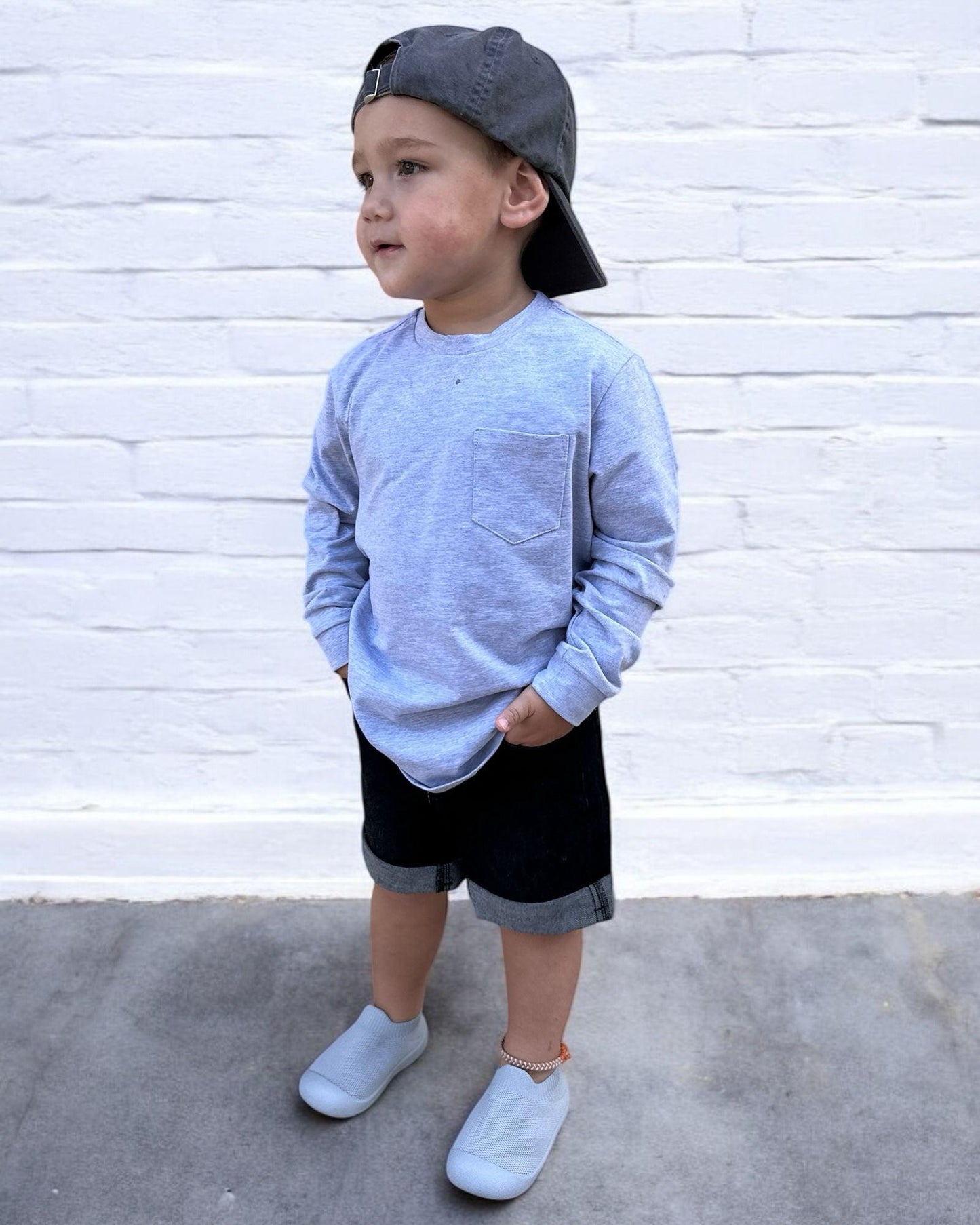 LONG SLEEVE T-SHIRT - GREY