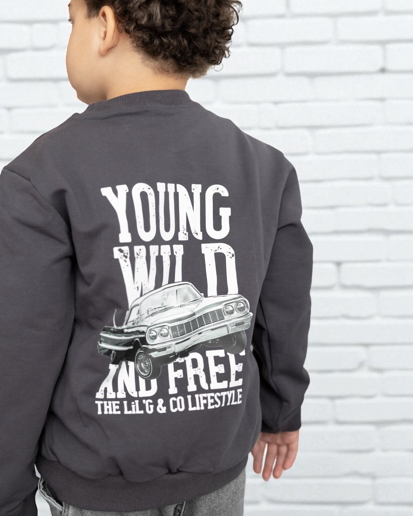 Low Rider – Charcoal Jumper