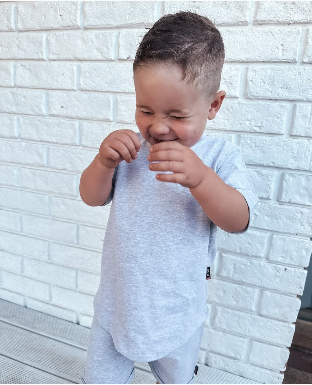 LiL' G & Co Kids Cloudy Grey set - CLOUD GREY TEE + SHORTS